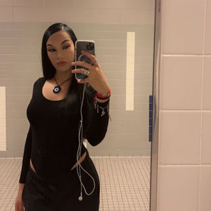 Meet your Posher, Paulina